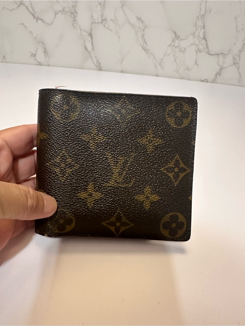 LOUIS VUITTON ❤️🌟CA4079 MONOGRAM BIFOLD WALLET ⭐️